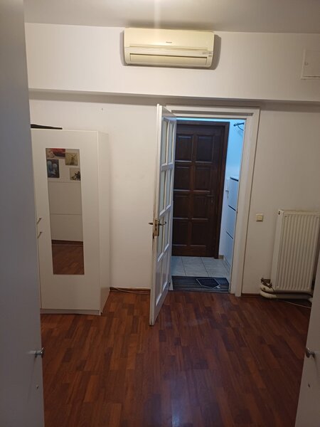 Piata Unirii, Stelea Spataru,
