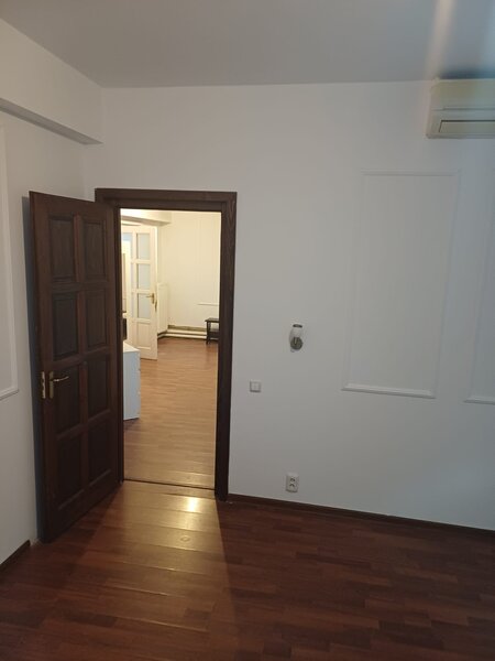 Piata Unirii, Stelea Spataru,